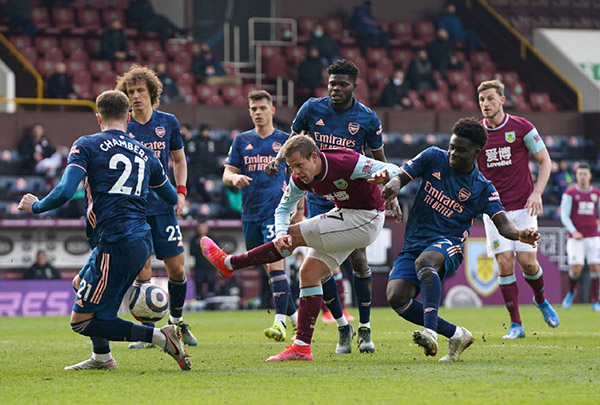 一度让德约 一度让德约