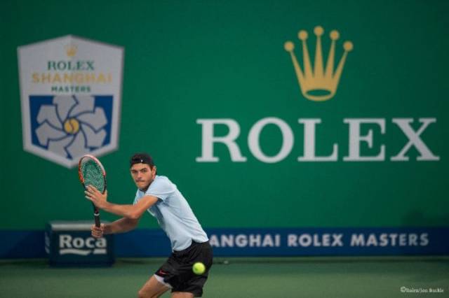 及他在这场 及他在这场