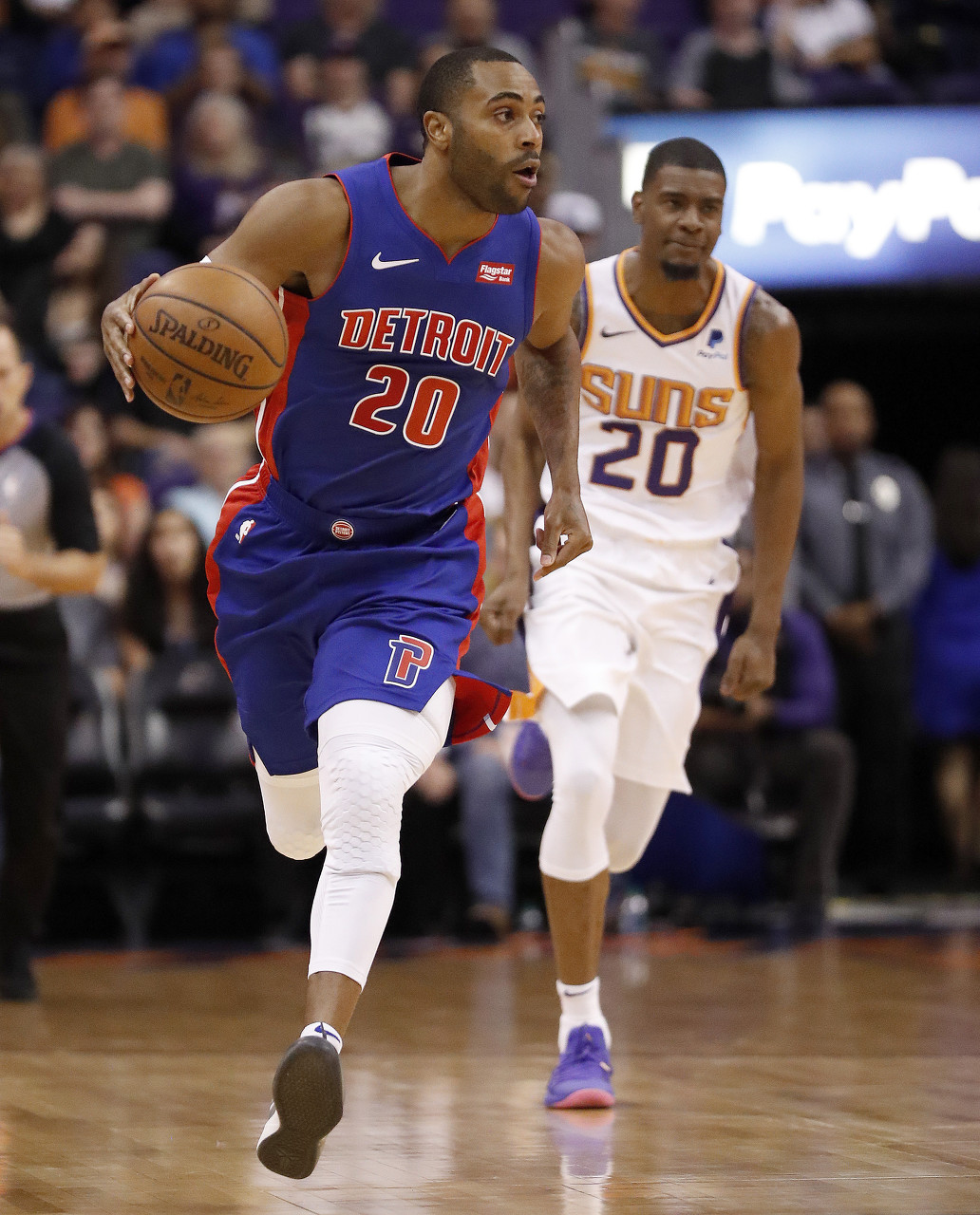 引人入胜 引人入胜