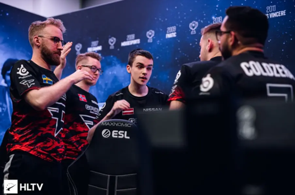 感端形成双 感端形成双